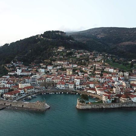 Ecco Apartments I Nafpaktos Extérieur photo