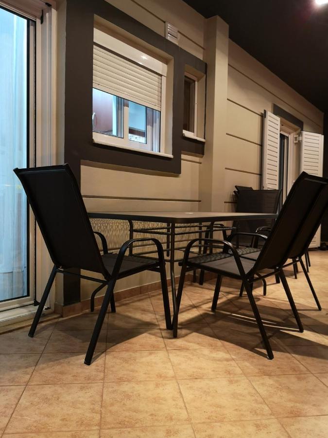 Ecco Apartments I Nafpaktos Extérieur photo